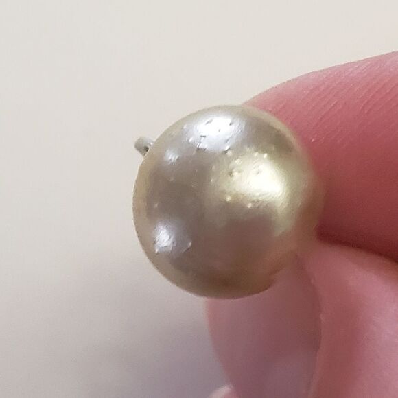 VINTAGE JAPAN Screwback Faux Button Pearl Earrings Champagne - Picture 7 of 8